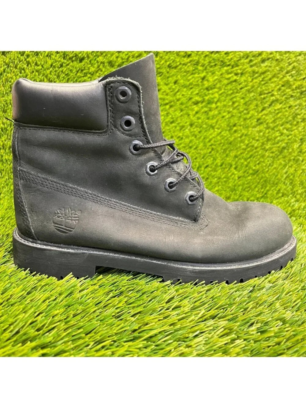 Timberland Premium 6-Inch Boys Size 5.5Y Black Outdoor Nubuck‎ Waterproof Boots